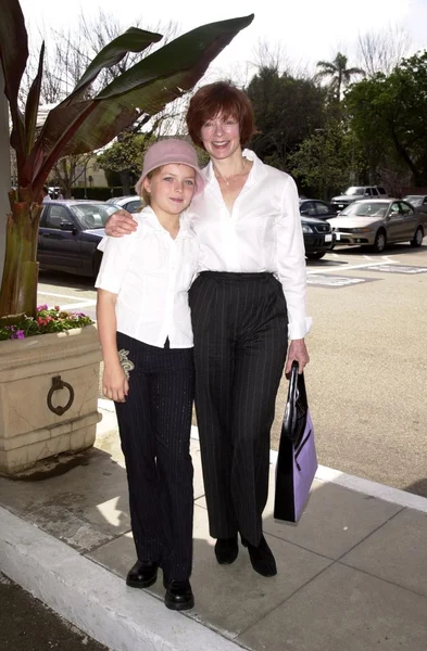 Francis Fisher y su hija Francesca — Foto de Stock