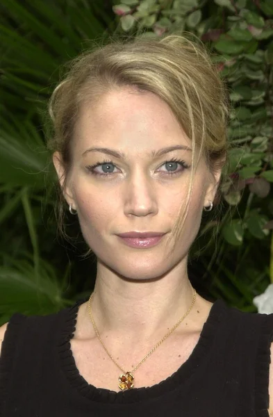 Sarah Wynter — Zdjęcie stockowe