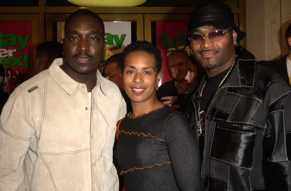 Clifton powell, fru kim och brorson — Stockfoto