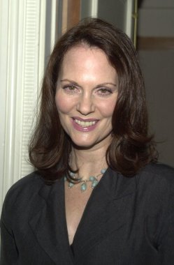 Lesley ann warren