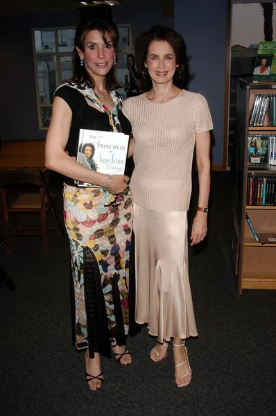 Jo Champa y Dayle Haddon — Foto de Stock