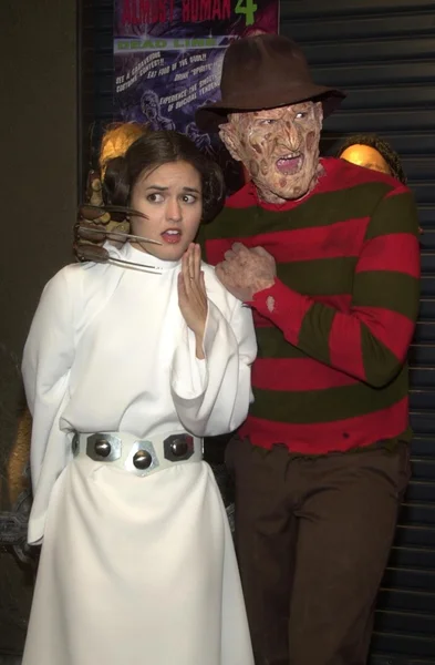 Danica mckellar och freddy krueger — Stockfoto