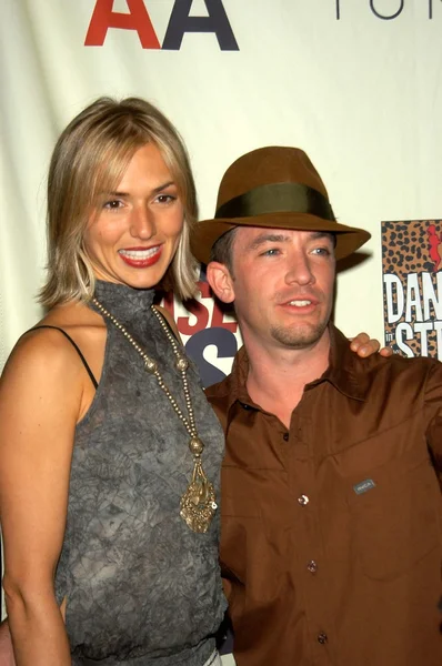 David faustino en andrea elmer — Stockfoto