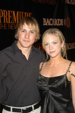 Kyle searles ve brittany snow