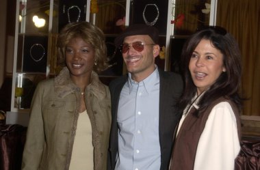 Yolanda ross, phillip bloch ve maria conchita alonso