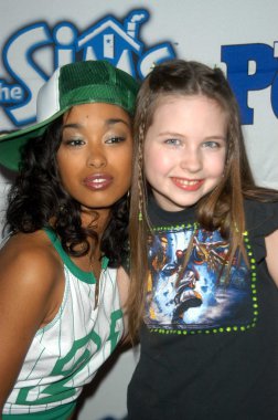 davetta sherwood ve daveigh chase