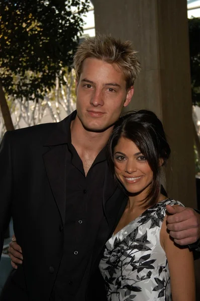 Justin Hartley e Lindsey Korman — Fotografia de Stock