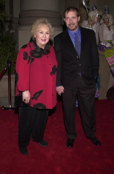 Doris Roberts — Foto Stock