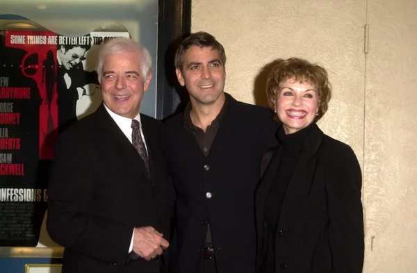 Nick Clooney, hijo George Clooney y madrastra — Foto de Stock