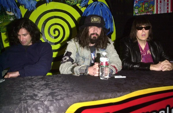 Pete yorn, rob zombie och johnny ramone — Stockfoto