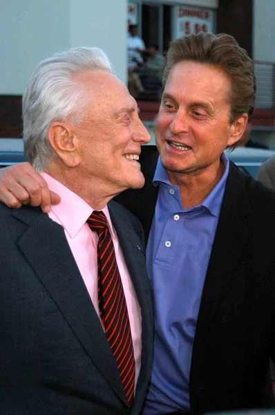 Kirk douglas i michael douglas — Zdjęcie stockowe