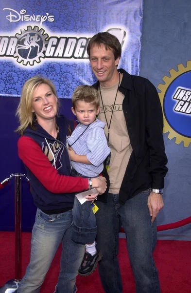 Tony Hawk e Spncer e Erin — Fotografia de Stock