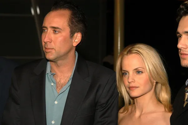 Nicolas cage och mena suvari — Stockfoto