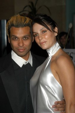 Tony kanal ve erin lokitz