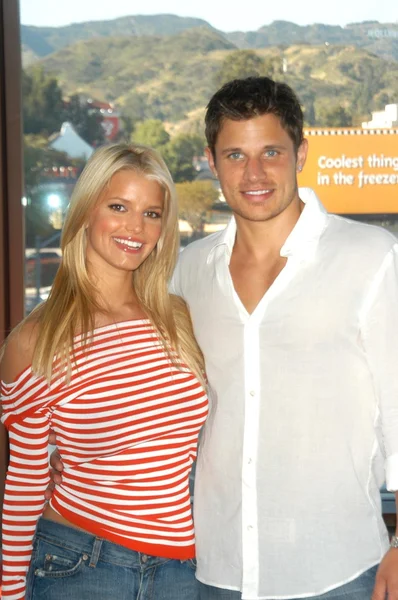 Jessica simpson i nick lachey — Zdjęcie stockowe