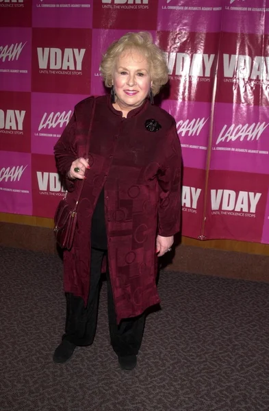 Doris Roberts — Stock Photo, Image