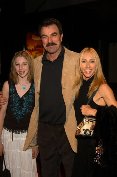 Tom Selleck with wife Jilly Mack and daughter Hannah — Stock Photo, Image