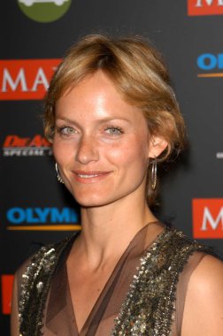 Amber Valletta