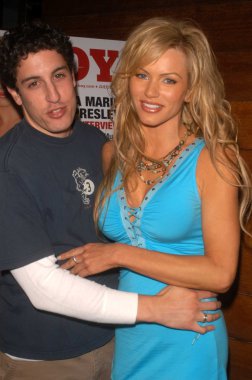Jason biggs ve nikki ziering