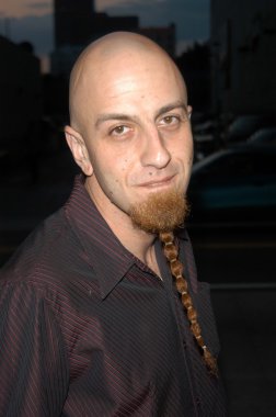 Shavo odadjian sisteminden
