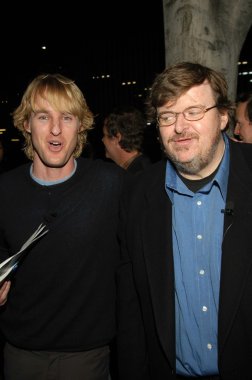 Chris burke, heather Locklear'ı ve arkadaşları