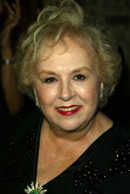 Doris Roberts