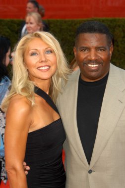 Dennis yeşil ve karısı marie