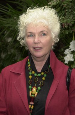 Fionnula Flanagan