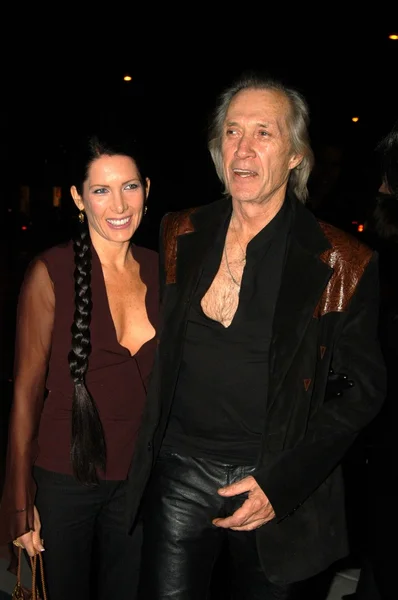 Annie bierman und david carradine — Stockfoto