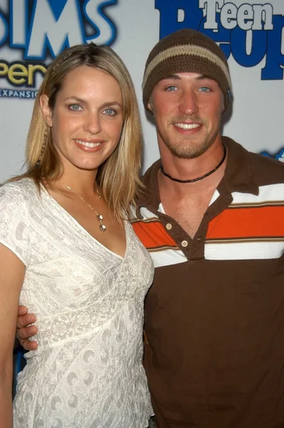 Kyle Louder and Arianne Zucker — Stock Photo, Image