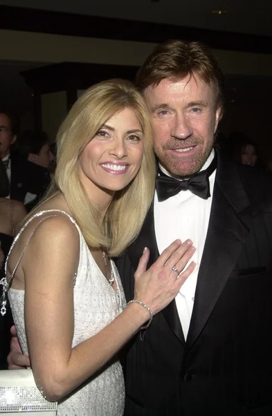 Chuck Norris y su esposa Gena — Foto de Stock