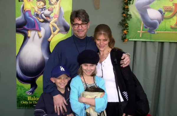 Eric Roberts and family — Stock Photo, Image