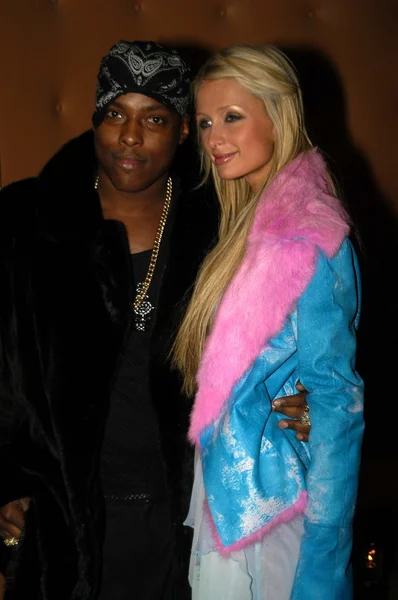 Paris Hilton y Won G —  Fotos de Stock