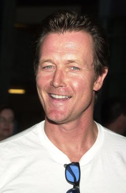 Robert patrickZoe saldano