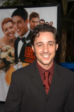 Thomas Ian Nicholas