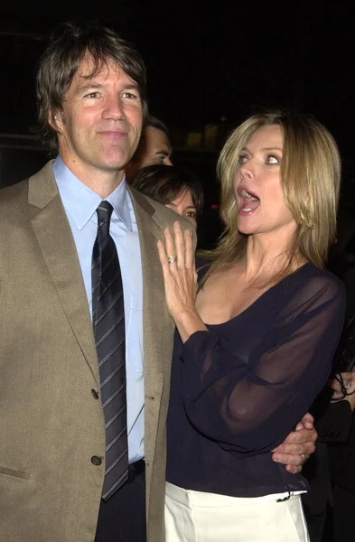 David E. Kelley y Michelle Pfeiffer — Foto de Stock