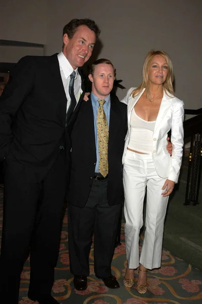 John C. McGinley, Chris Burke y Heather Locklear — Foto de Stock