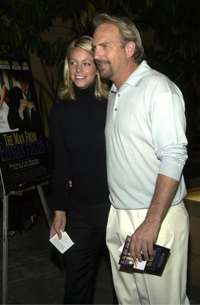 Kevin Costner and wife Christine — Stock Photo, Image