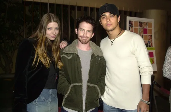 Amber benson, seth green och wilmer valderama — Stockfoto