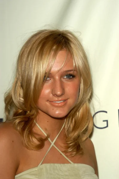 Ashlee Simpson — Stockfoto