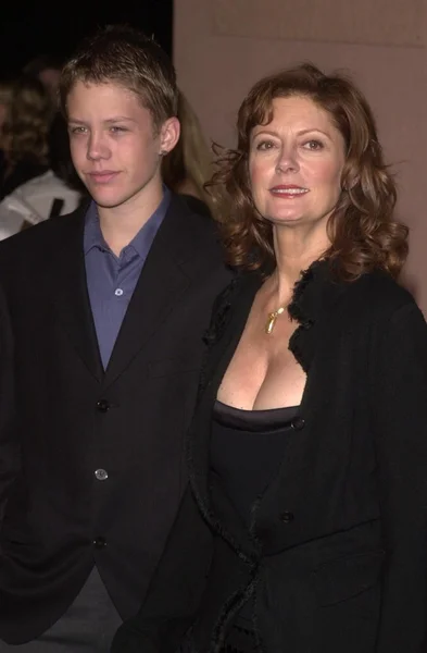 Susan Sarandon und ihr Sohn — Stockfoto