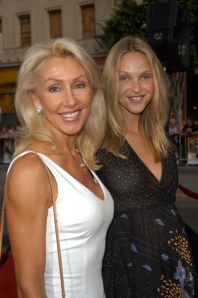 Linda thompson und beau garrett — Stockfoto