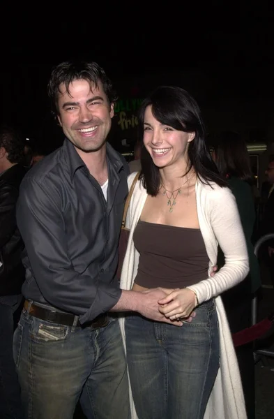 Ron Livingston and date Lisa — Stock Photo, Image