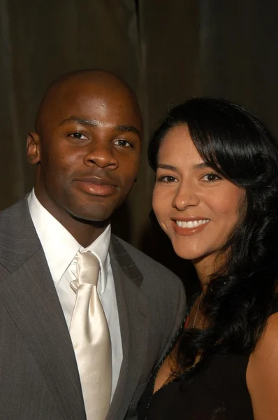 Derek Luke e a esposa Sophia — Fotografia de Stock