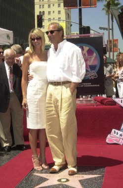 Kevin costner ve christine baumgarten