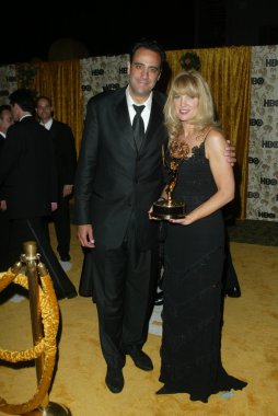 Brad garret ve karısı jill