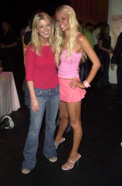 tara reid ve paris hilton