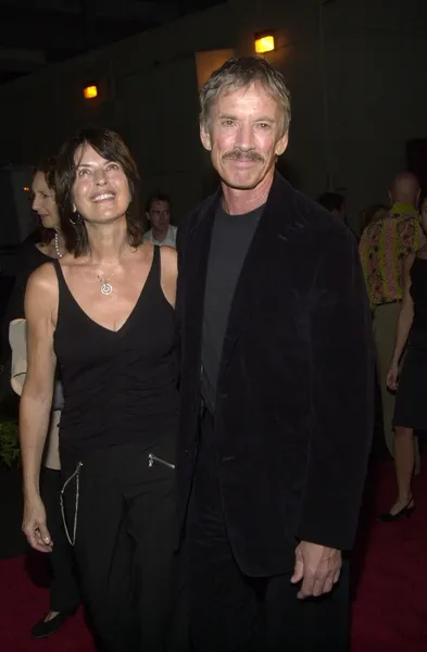 斯科特 · 格伦和妻子卡罗尔 · 施瓦兹 — 图库照片