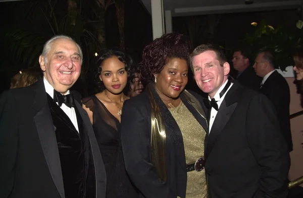 Fyvush Finkel, Sharon Leal, Loretta Divine and Anthony Heald — Stock Photo, Image