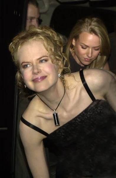 Nicole Kidman ja Naomi Watts — kuvapankkivalokuva